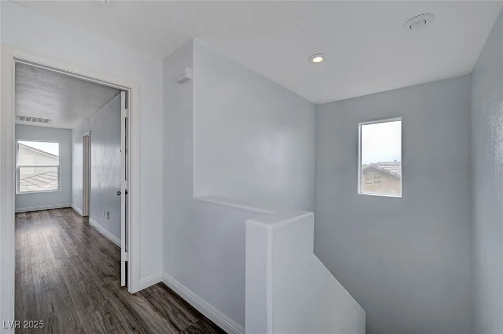 5829 Feral Garden, North Las Vegas, NV 89031