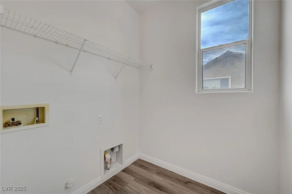 5829 Feral Garden, North Las Vegas, NV 89031
