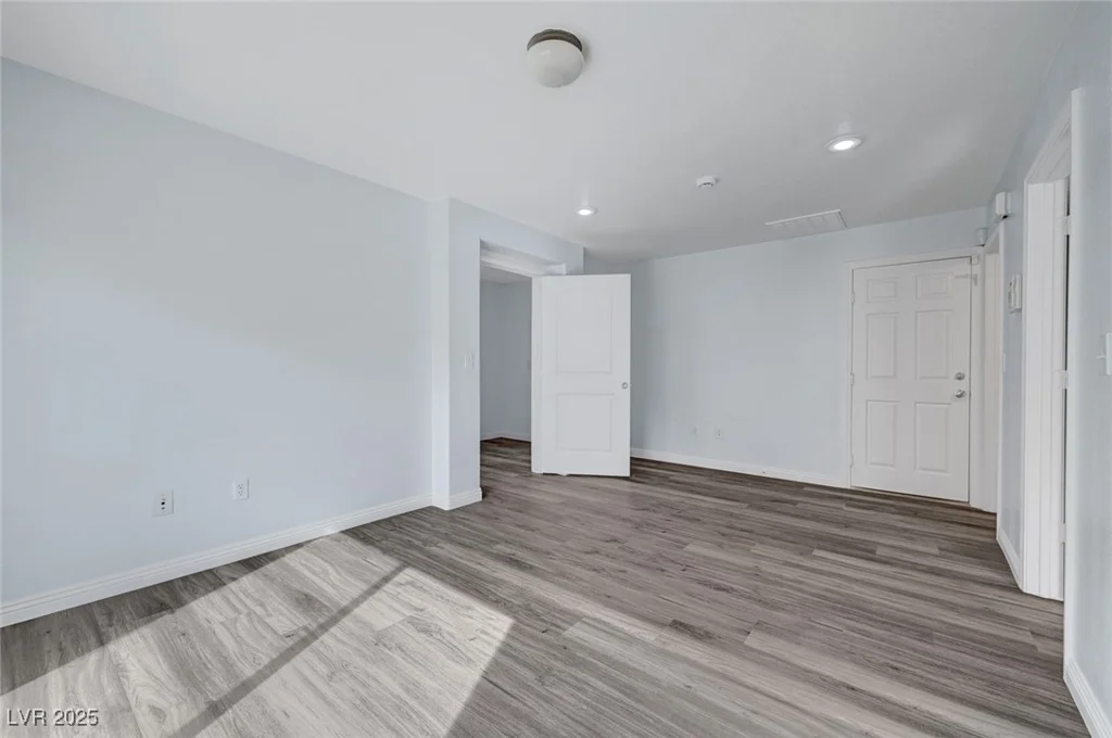 5829 Feral Garden, North Las Vegas, NV 89031