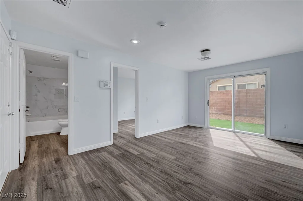 5829 Feral Garden, North Las Vegas, NV 89031
