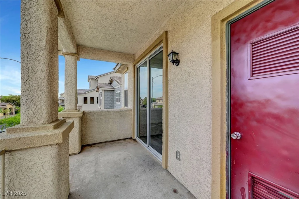 5829 Feral Garden, North Las Vegas, NV 89031