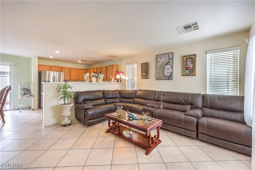 6066 El Sol, Las Vegas, NV 89142