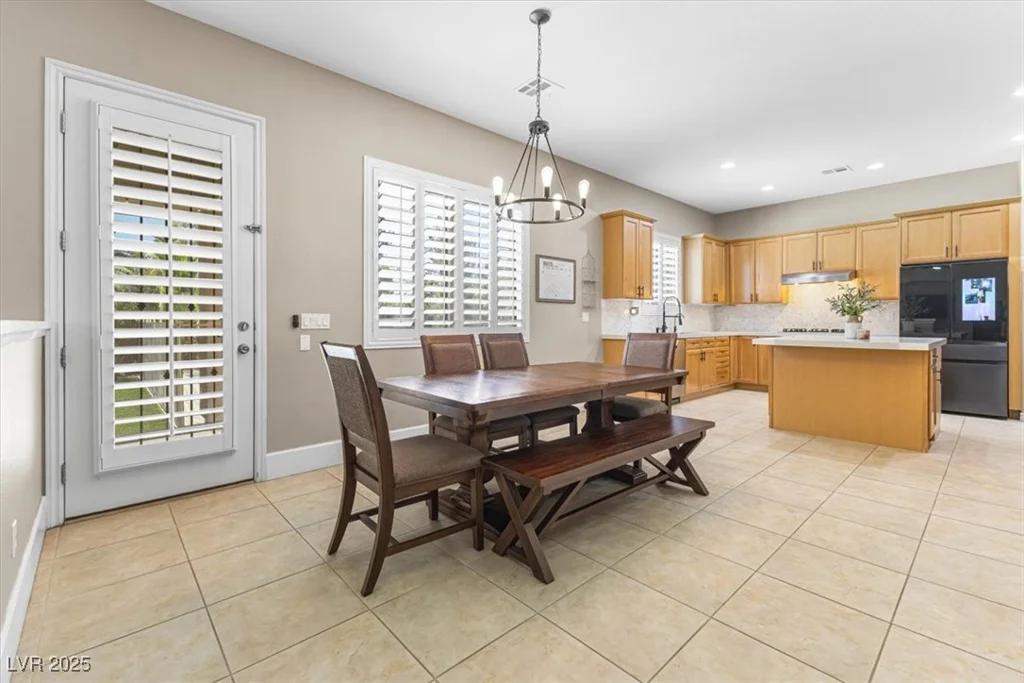 5578 Holcomb Bridge, Las Vegas, NV 89149