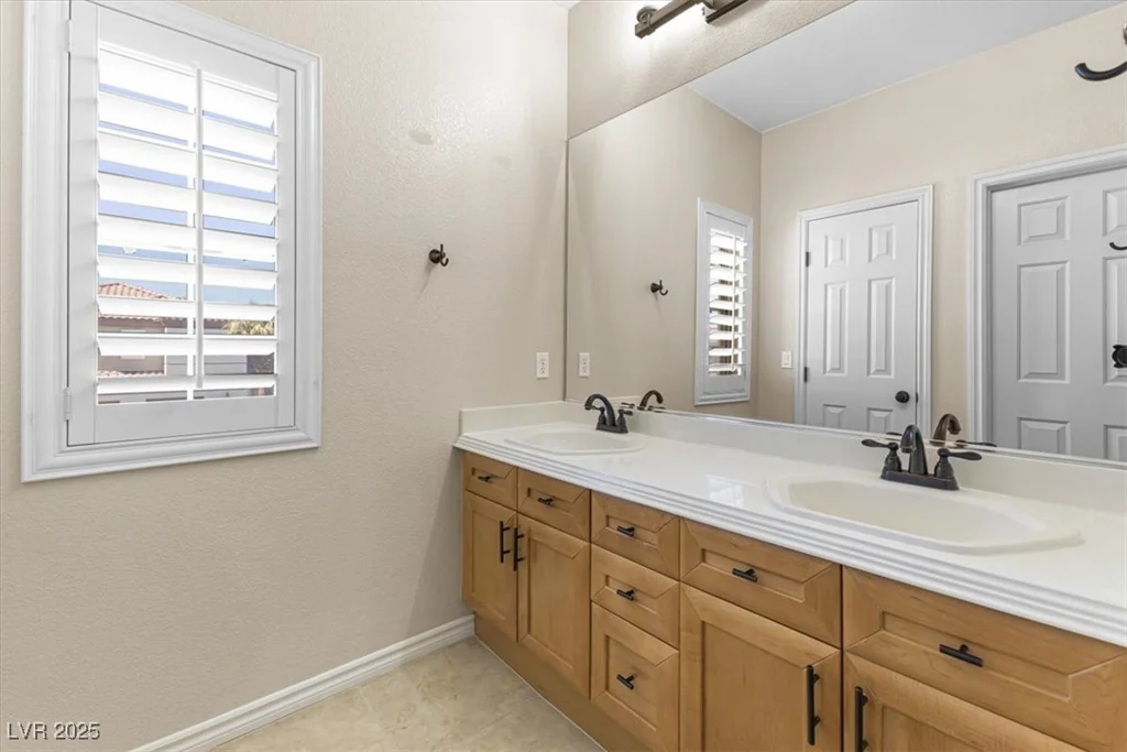5578 Holcomb Bridge, Las Vegas, NV 89149