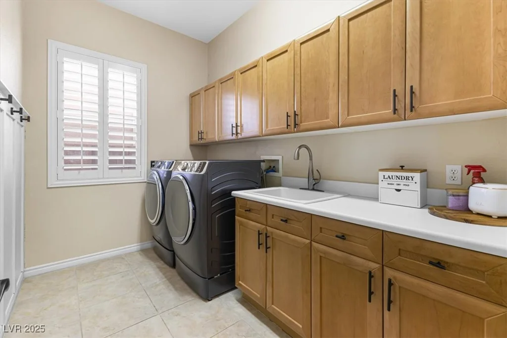 5578 Holcomb Bridge, Las Vegas, NV 89149