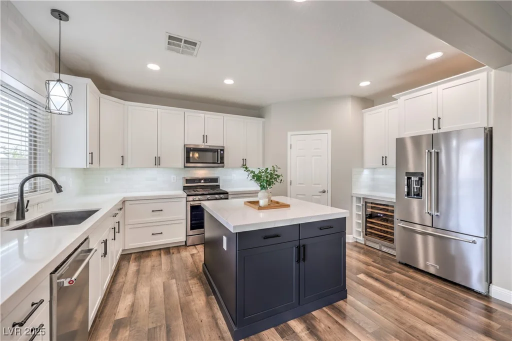 260 Pioneers Peak, Henderson, NV 89002