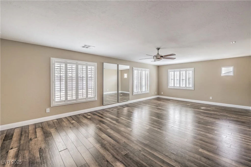 260 Pioneers Peak, Henderson, NV 89002