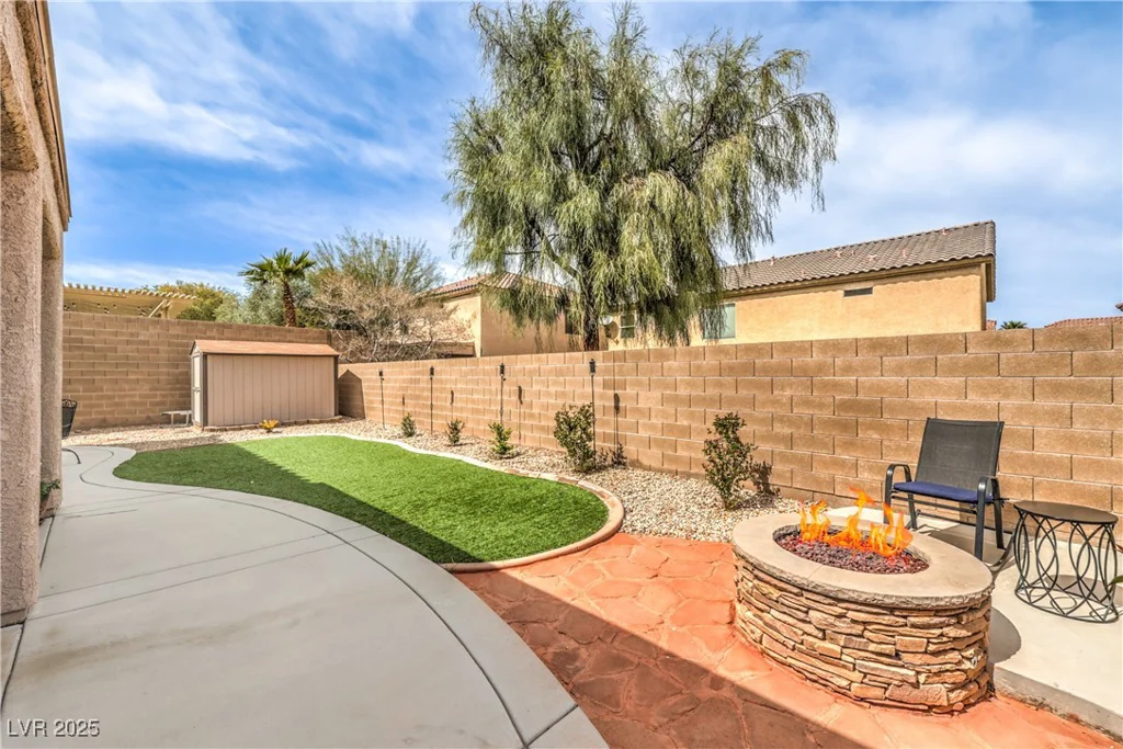 260 Pioneers Peak, Henderson, NV 89002