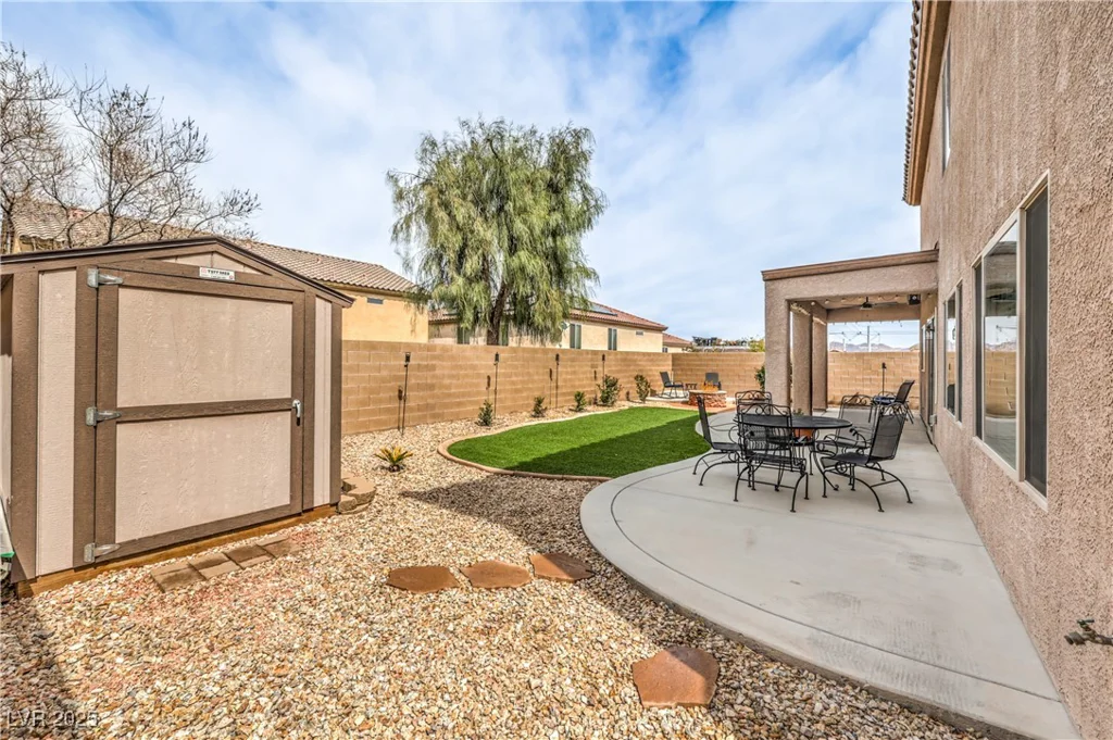 260 Pioneers Peak, Henderson, NV 89002