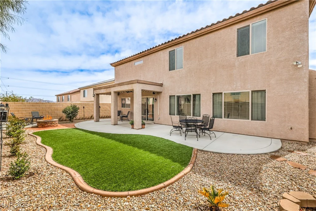 260 Pioneers Peak, Henderson, NV 89002