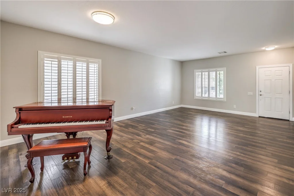 260 Pioneers Peak, Henderson, NV 89002