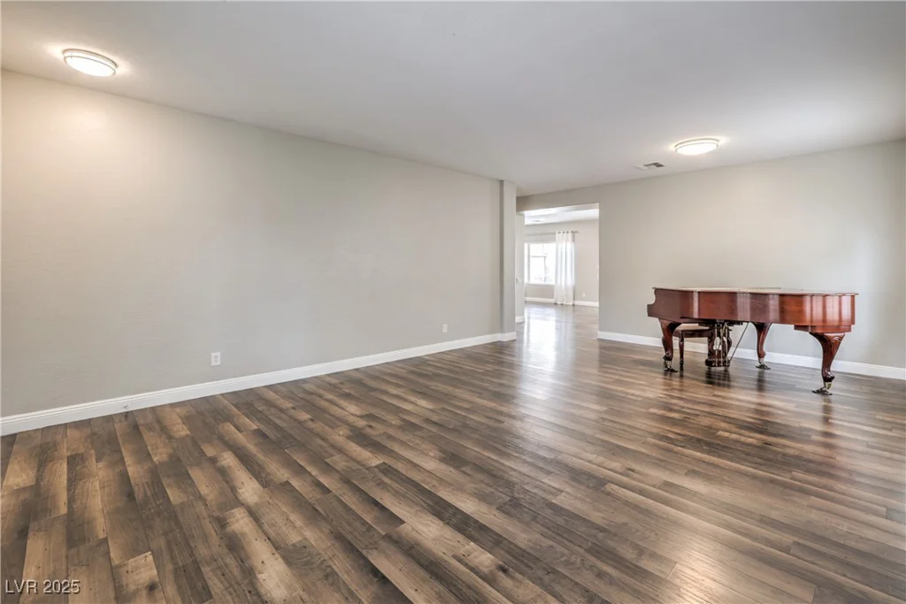 260 Pioneers Peak, Henderson, NV 89002