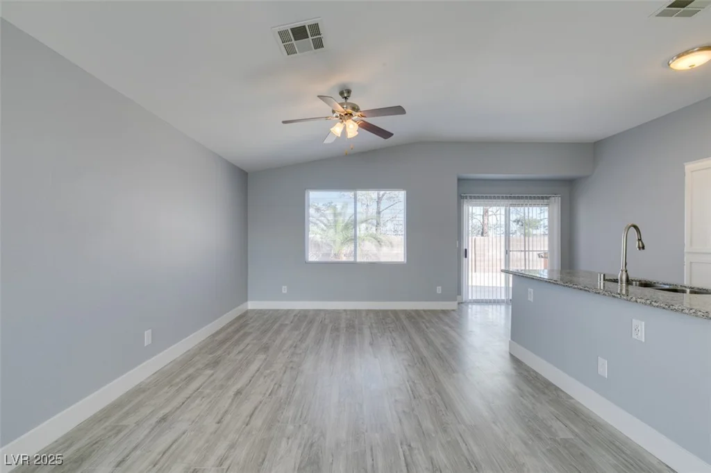 1334 Shimmering Glen, Henderson, NV 89014