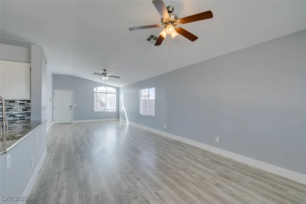 1334 Shimmering Glen, Henderson, NV 89014
