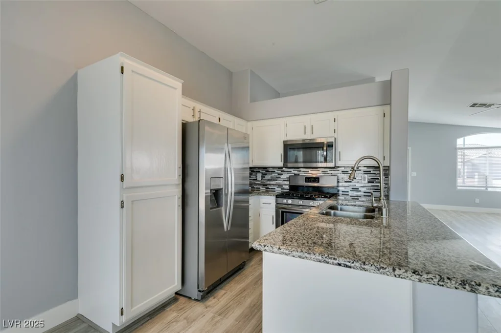 1334 Shimmering Glen, Henderson, NV 89014