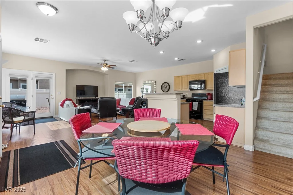 3405 Robust Robin, North Las Vegas, NV 89084