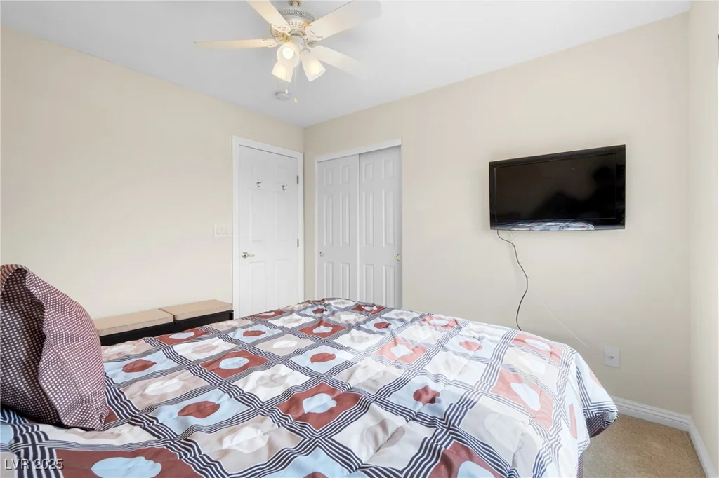 3405 Robust Robin, North Las Vegas, NV 89084
