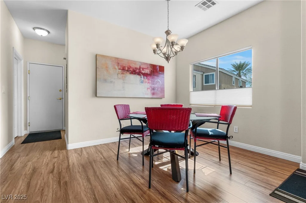 3405 Robust Robin, North Las Vegas, NV 89084