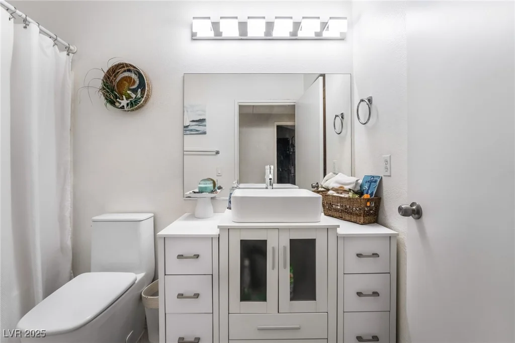 2615 Gary, Las Vegas, NV 89123