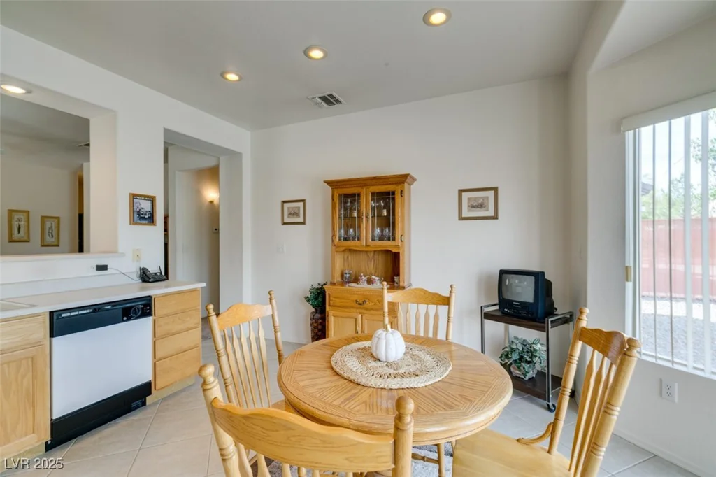 2194 King Mesa, Henderson, NV 89012