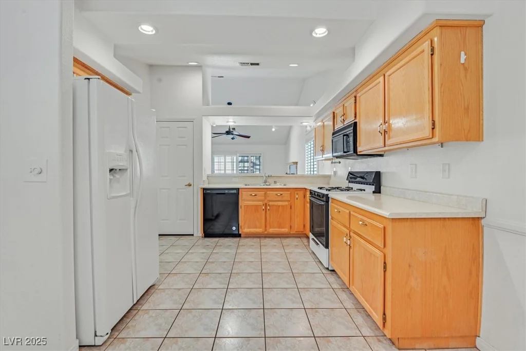 880 Autumn Canyon, Henderson, NV 89002