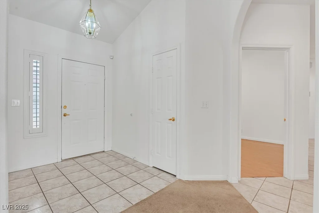 880 Autumn Canyon, Henderson, NV 89002