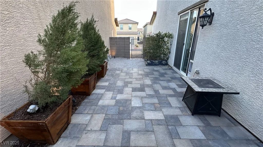 1027 Brilliant Meadow, North Las Vegas, NV 89086