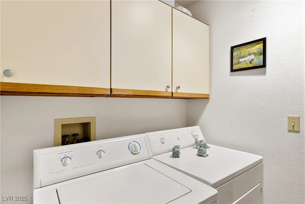 5709 Colwood, Las Vegas, NV 89130