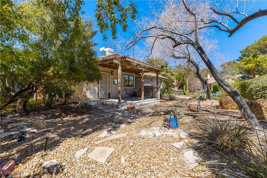 5709 Colwood, Las Vegas, NV 89130