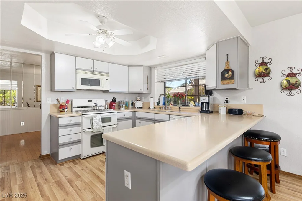 5709 Colwood, Las Vegas, NV 89130