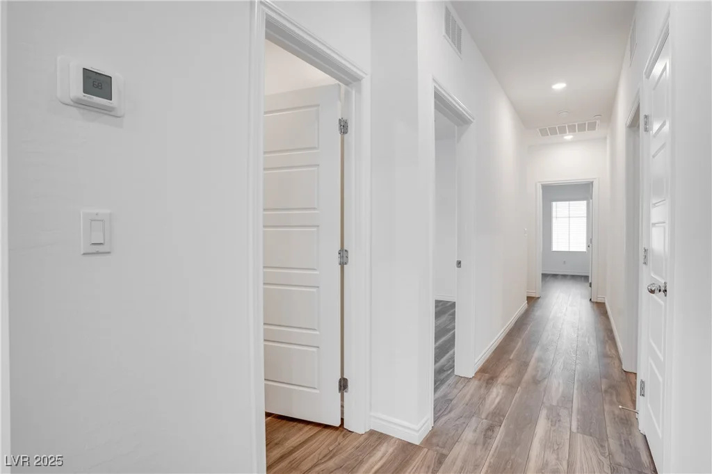 600 Carriage Hill, Las Vegas, NV 89138