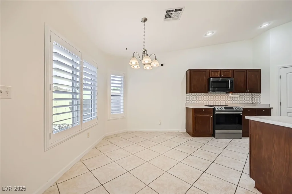 917 Pigeon Forge, Henderson, NV 89015