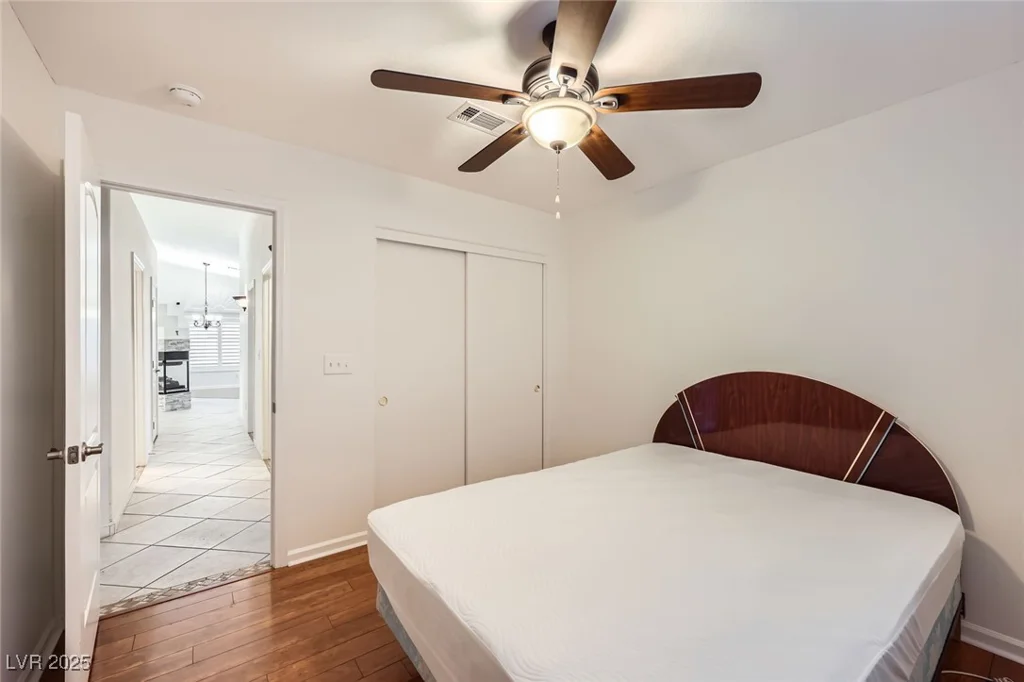 917 Pigeon Forge, Henderson, NV 89015