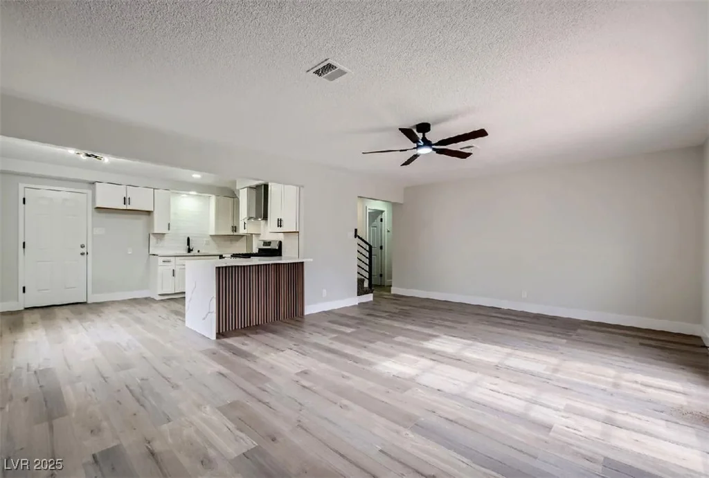 5129 Del Monte, Las Vegas, NV 89146
