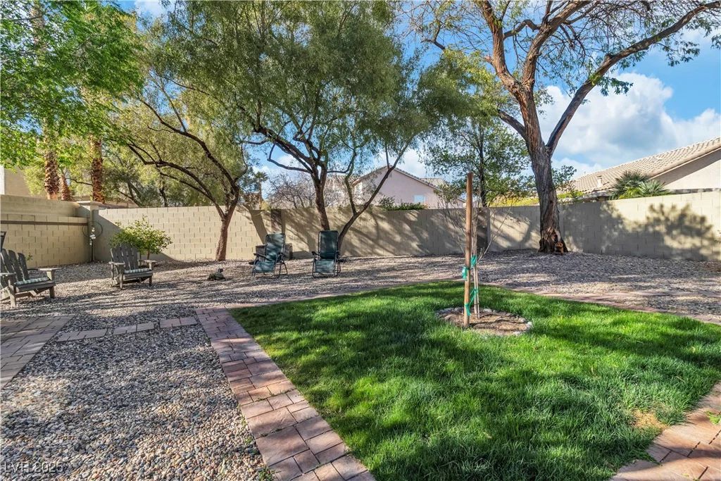 9768 Northern Dancer, Las Vegas, NV 89117