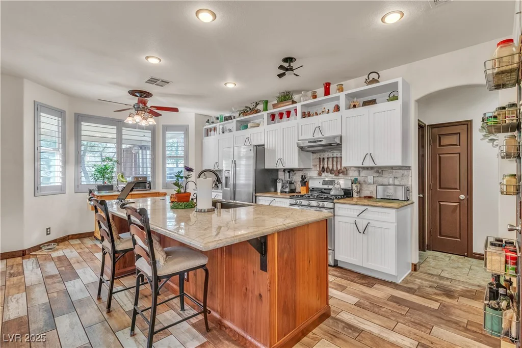 9768 Northern Dancer, Las Vegas, NV 89117