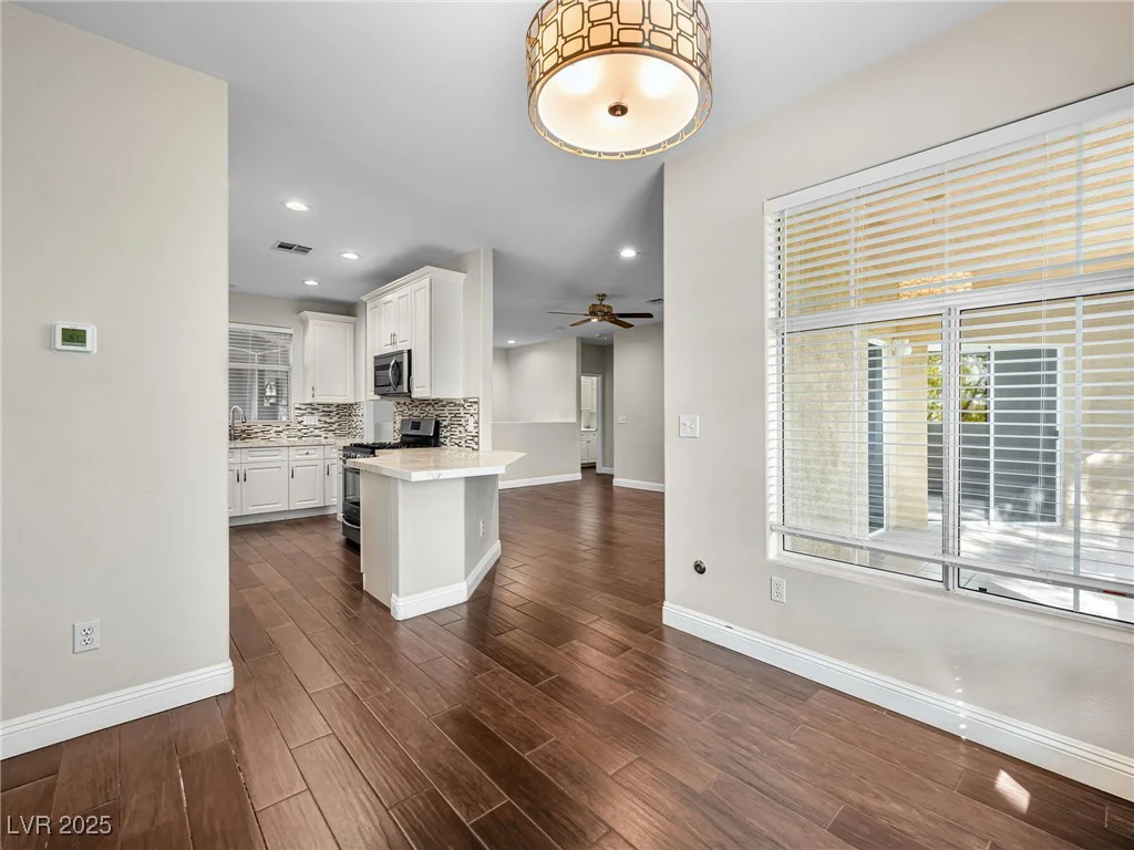 8705 Red Brook, Las Vegas, NV 89128
