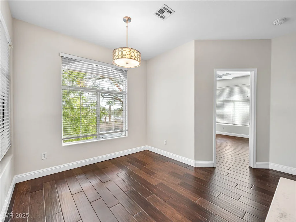 8705 Red Brook, Las Vegas, NV 89128