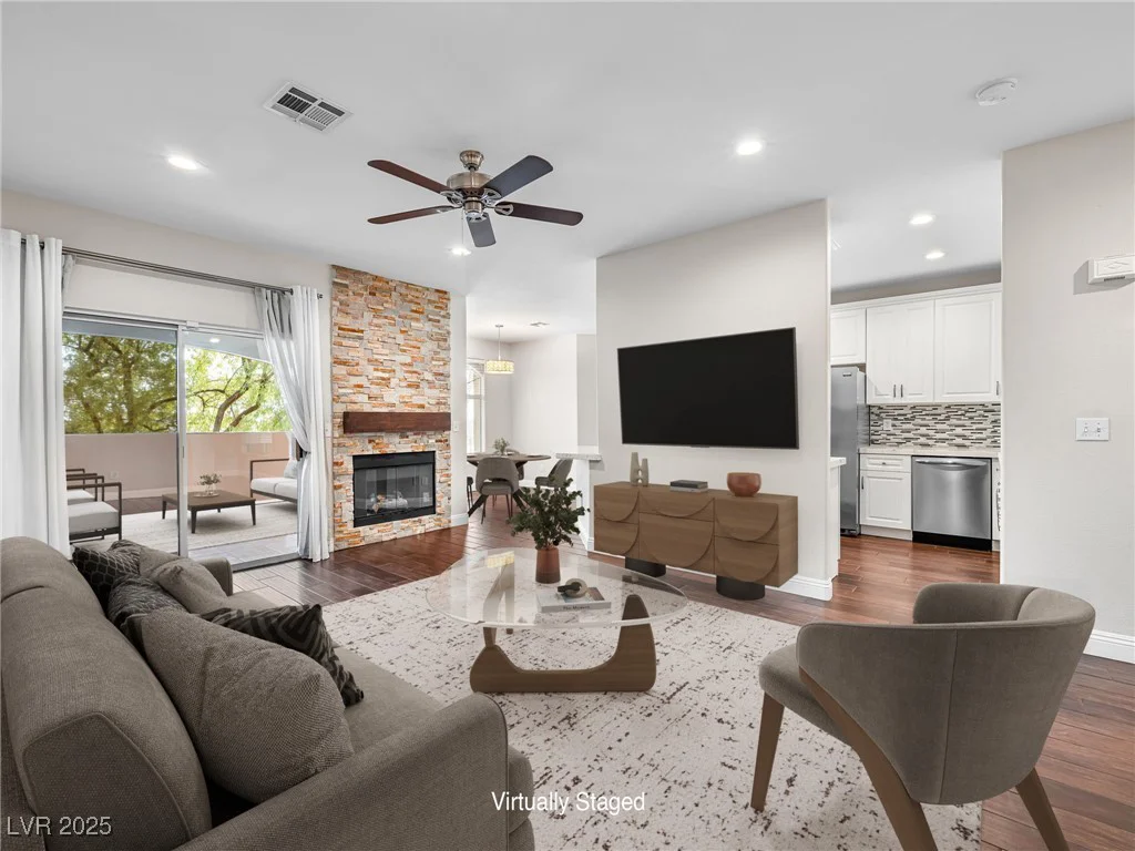 8705 Red Brook, Las Vegas, NV 89128