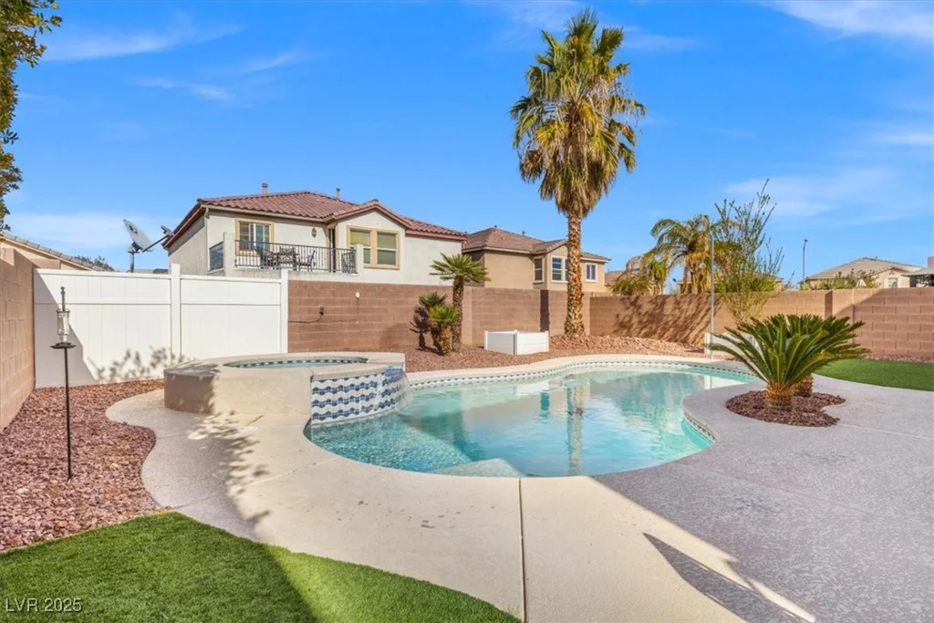 7078 Seabirds, North Las Vegas, NV 89084