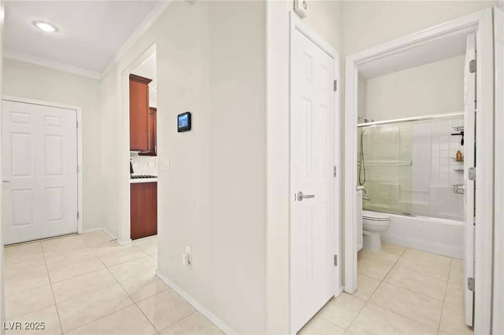 7904 Fantail, North Las Vegas, NV 89084