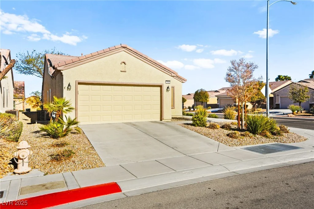 7904 Fantail, North Las Vegas, NV 89084