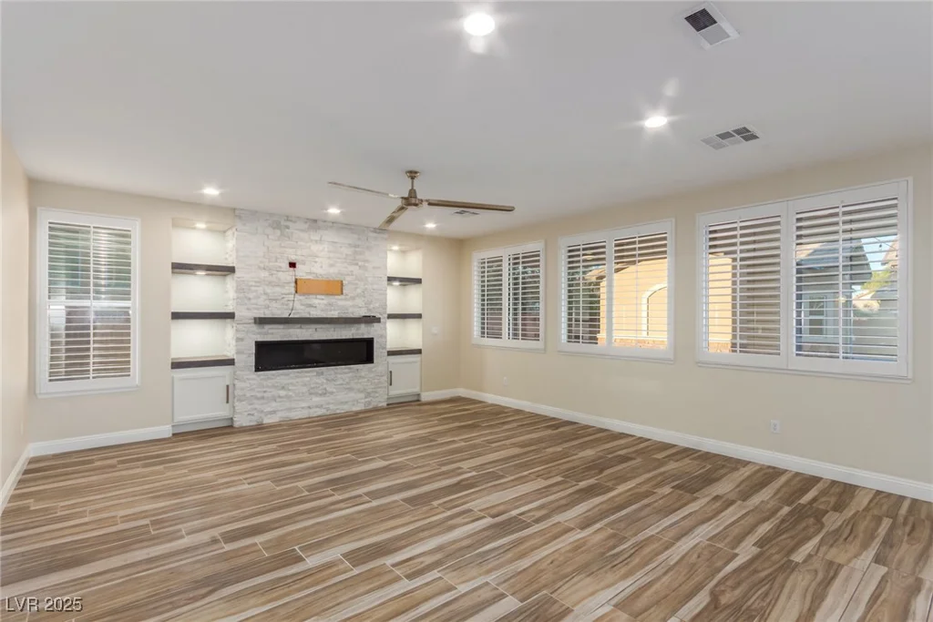 7338 Flying Pegasus, Las Vegas, NV 89131