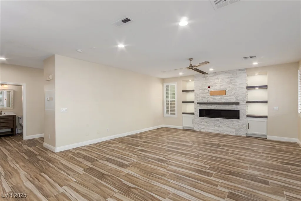 7338 Flying Pegasus, Las Vegas, NV 89131