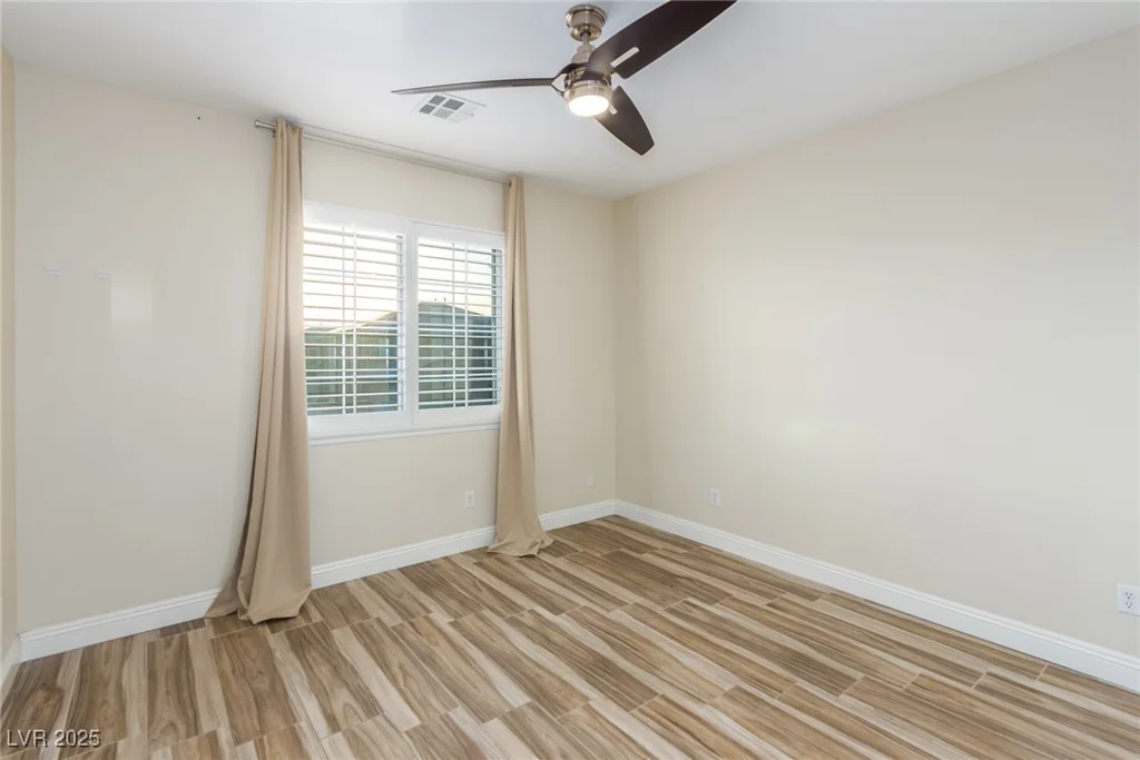 7338 Flying Pegasus, Las Vegas, NV 89131