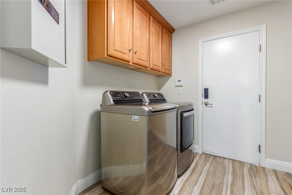 7338 Flying Pegasus, Las Vegas, NV 89131