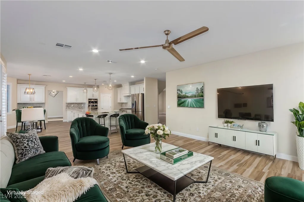 7338 Flying Pegasus, Las Vegas, NV 89131
