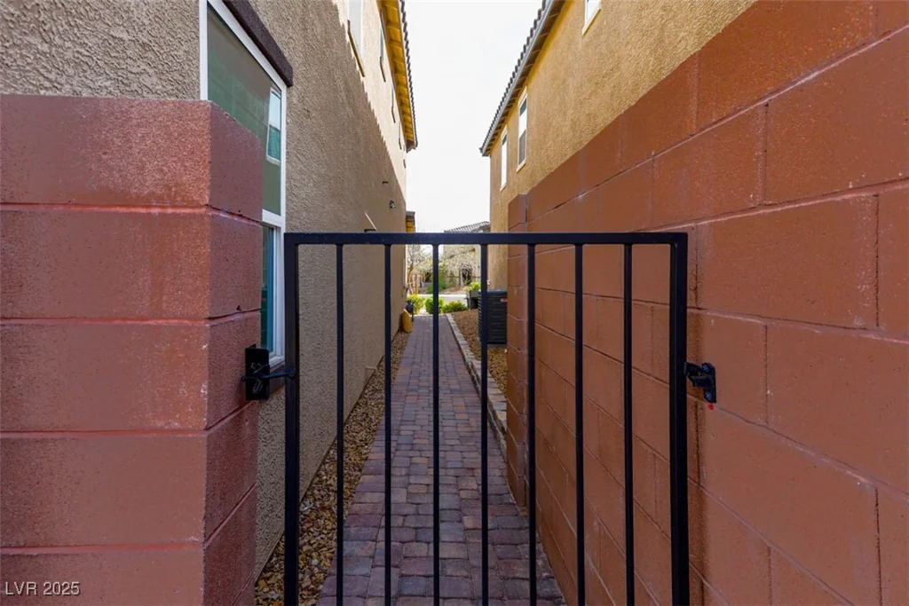9160 Lynea, Las Vegas, NV 89178