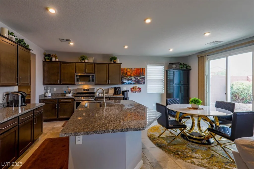 9160 Lynea, Las Vegas, NV 89178
