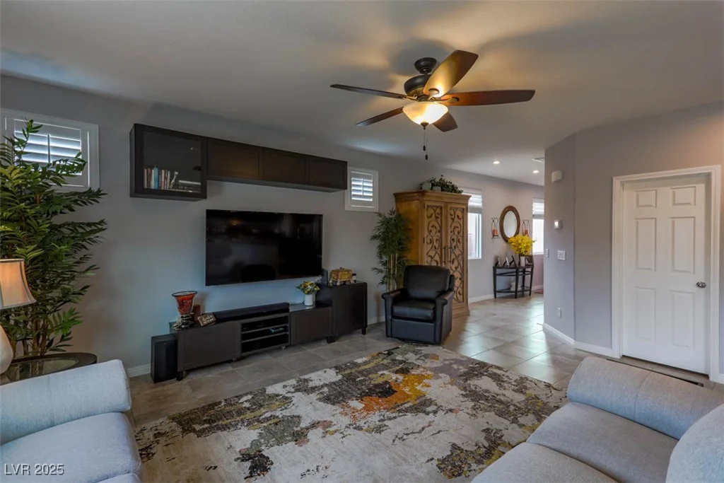 9160 Lynea, Las Vegas, NV 89178